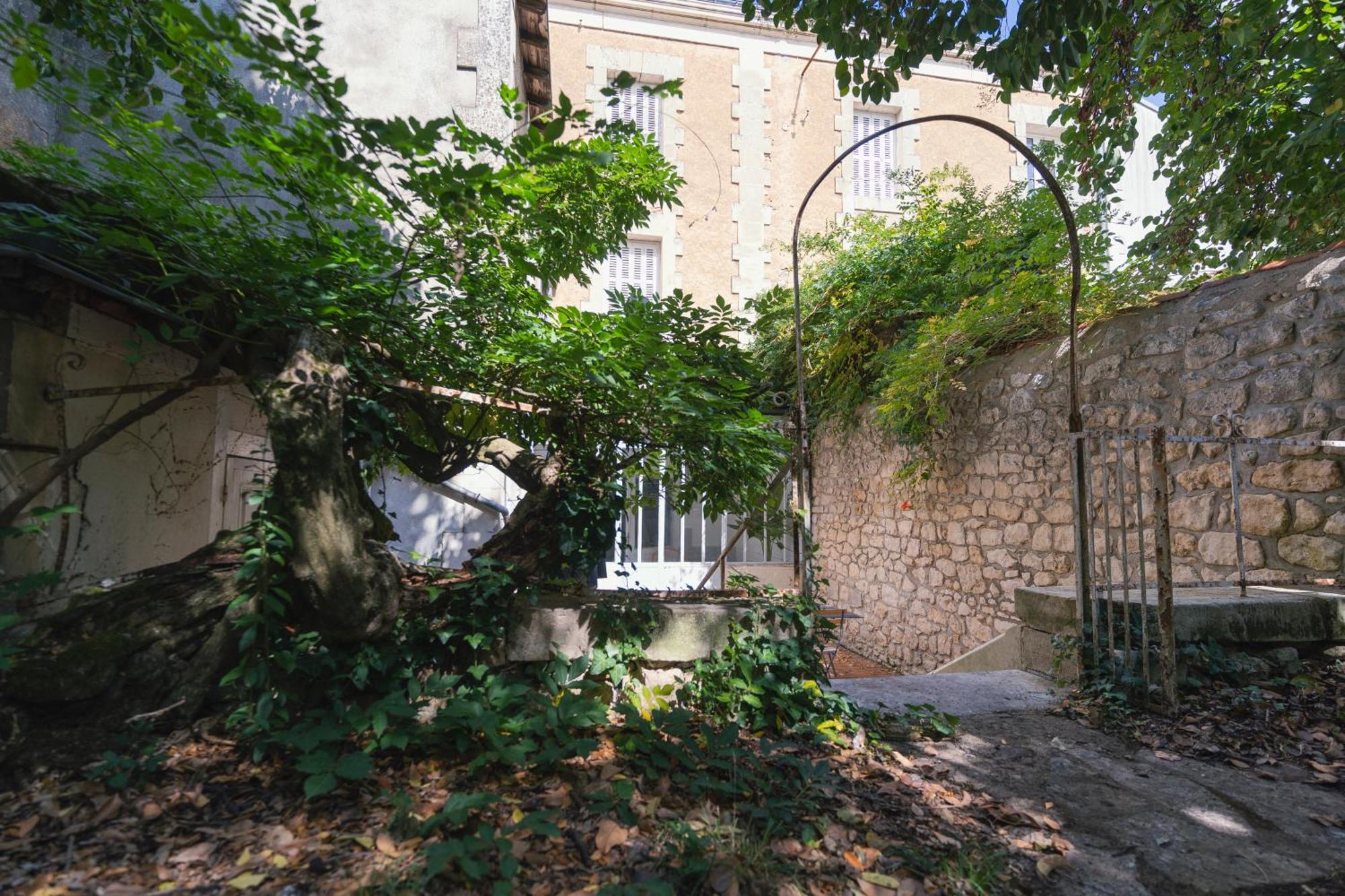 La Verriere By La Maison De Marc- Poitiers Centre - Parking Et Terrasse Kültér fotó